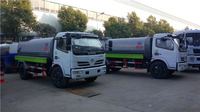 山西太原客戶再訂6臺(tái)掃路車、吸塵車、洗掃車、灑水車